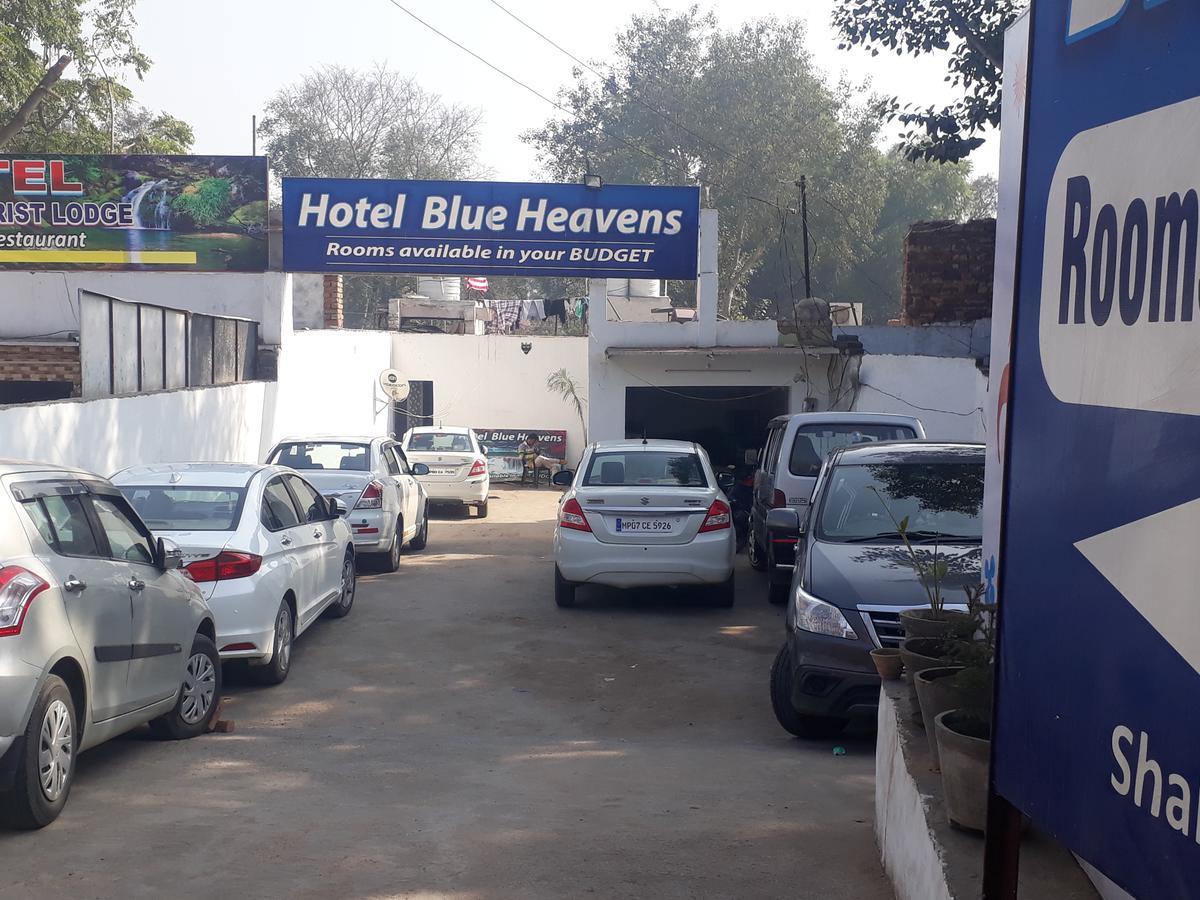 Hotel Blue Heaven Fatehpur Sikri Exterior photo