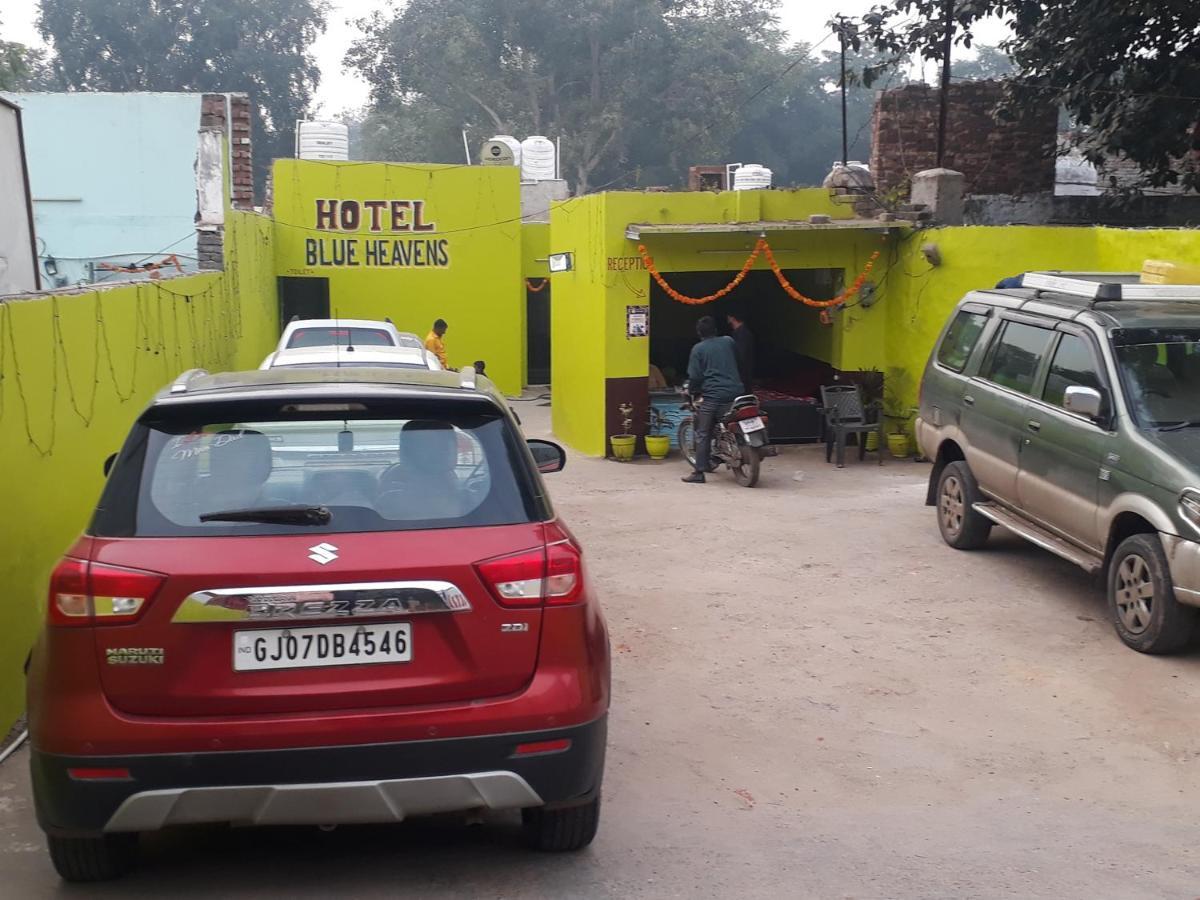 Hotel Blue Heaven Fatehpur Sikri Exterior photo